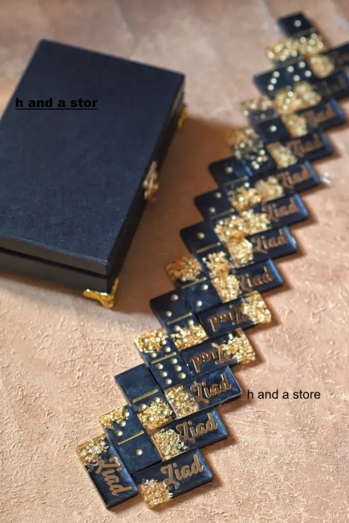 دومينو ريزن